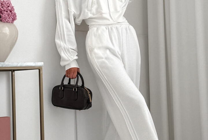 Dres damski BE POSITIVE – bawełniany komplet – Ecru