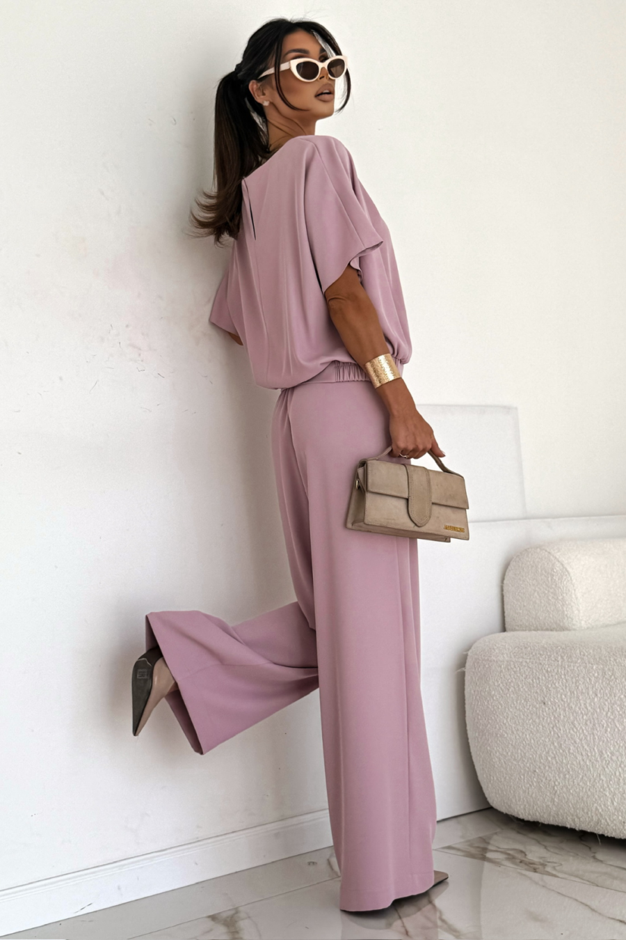Elegancki komplet damski ze spodniami DIVA / Pudrowy róż