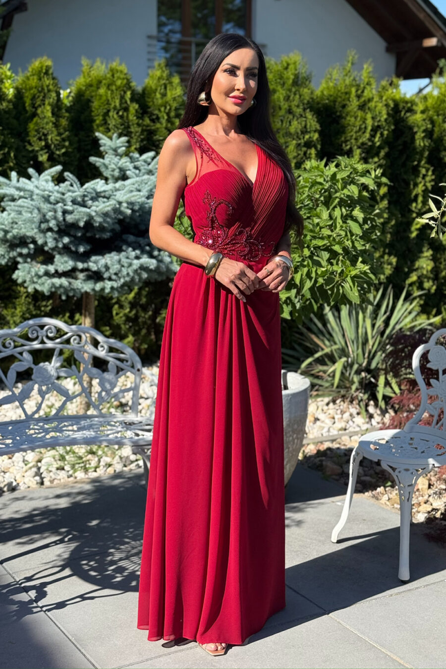 Sukienka Maxi Bordowa Plus Size – zdobiona aplikacją – BH 5391