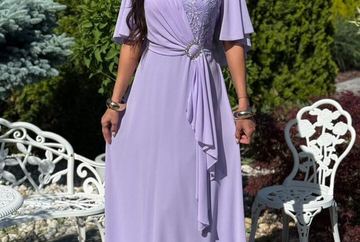 Sukienka maxi plus size – lila z gipiurą - BH 661