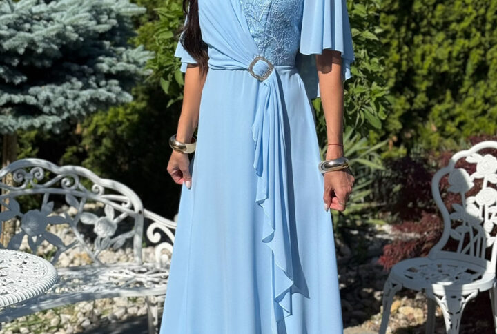 Sukienka maxi plus size – błękitna gipiura - BH 661