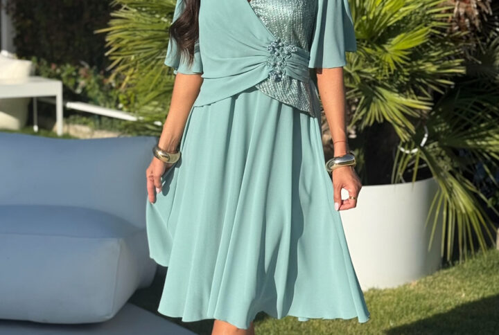 Sukienka midi w kolorze szałwiowym Plus Size - BH 539-1